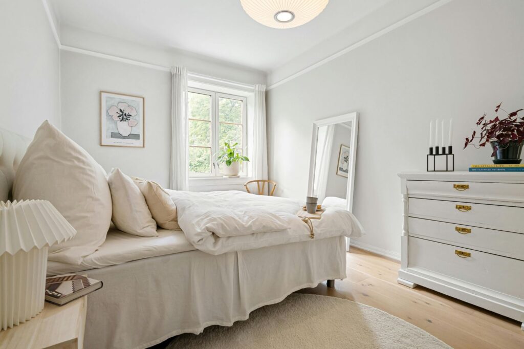 personalize your apartment farmhouse lantern commons blog apartments westfield in